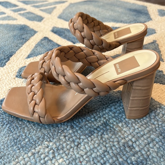 Dolce Vita tan sandal - Picture 2 of 5